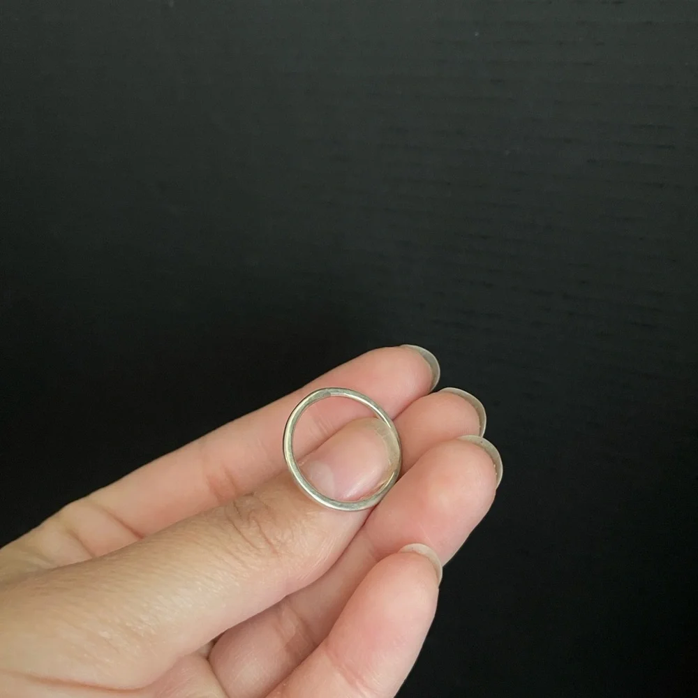 Sterling Silver Dainty Band Stackable Size 6 Ring 925